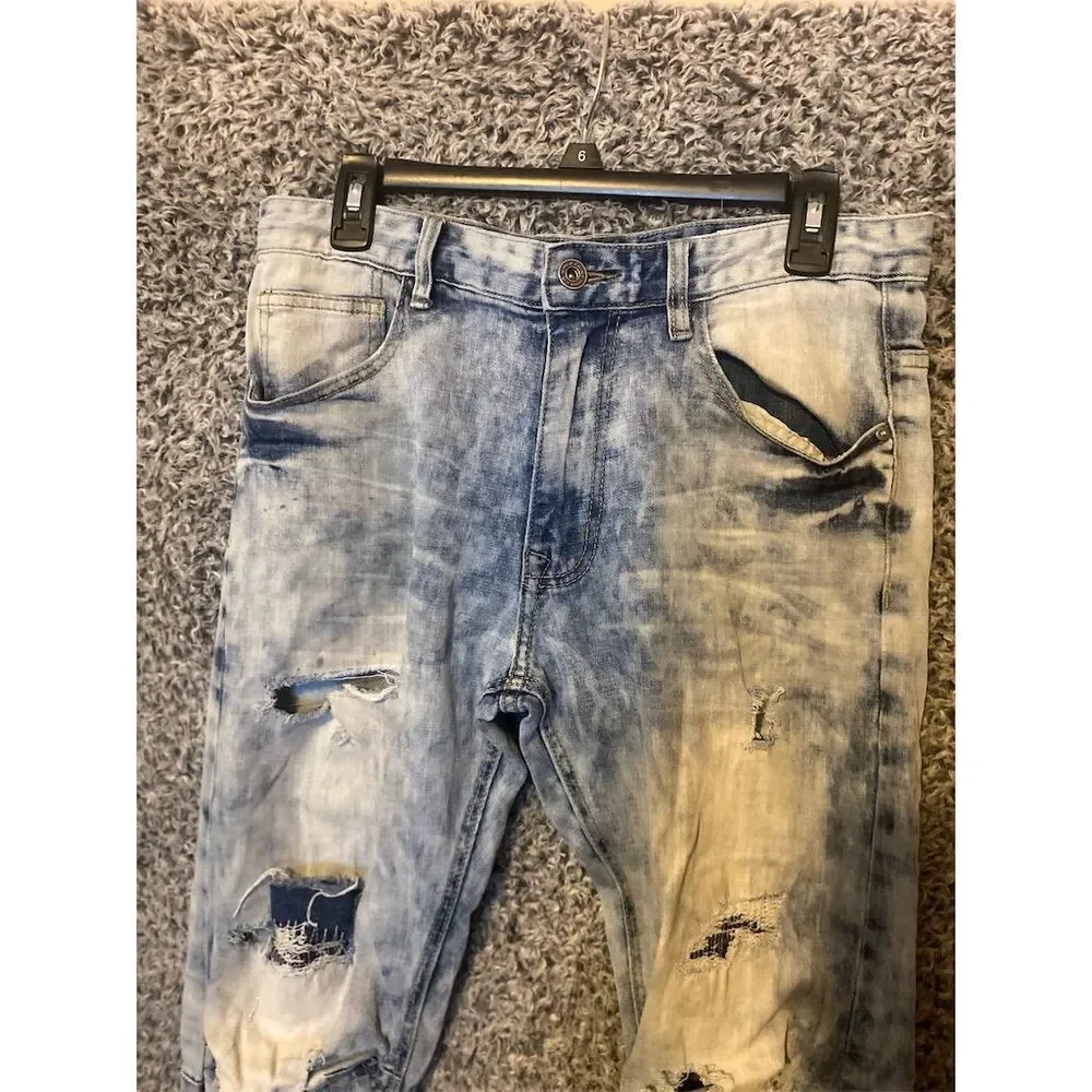 Men's Vintage Light Blue Denim Jeans Size 32 Straight Fit